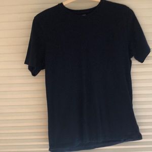 Basic dark navy back to school T men’s size small